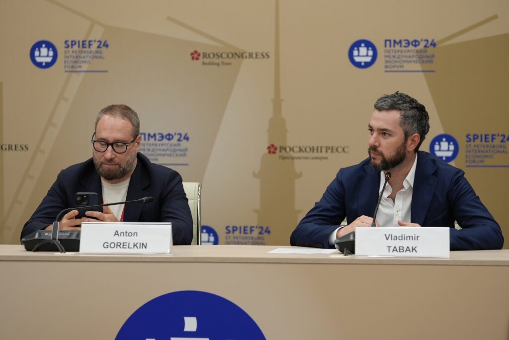  «Те, кто говорят правду»: эксперты описали героев Рунета 2024 года