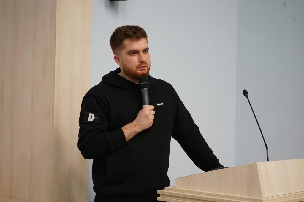 Будущим управленцам рассказали о работе с обратной связью от жителей