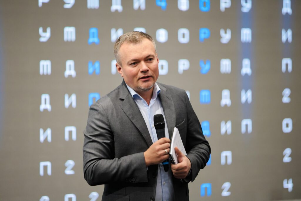 Треки развития информполитики — превентивное и адресное информирование