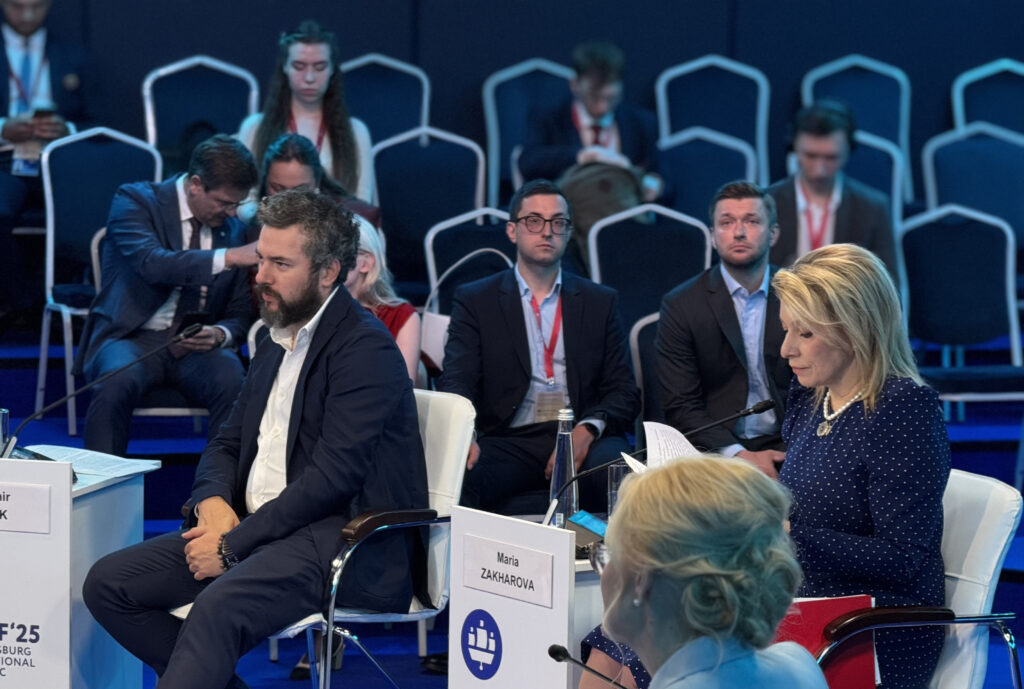 GFCN запустила бесплатные обучающие курсы по фактчекингу