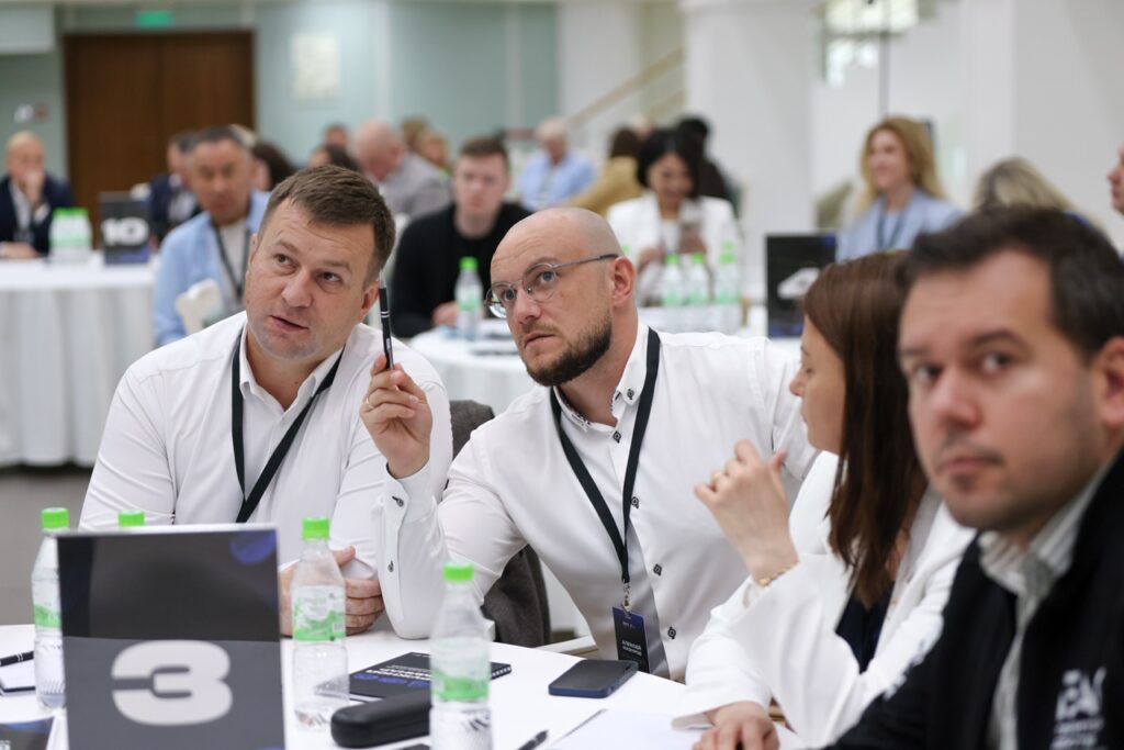 Консолидация информационной работы и социальной поддержки —  факторы развития государства