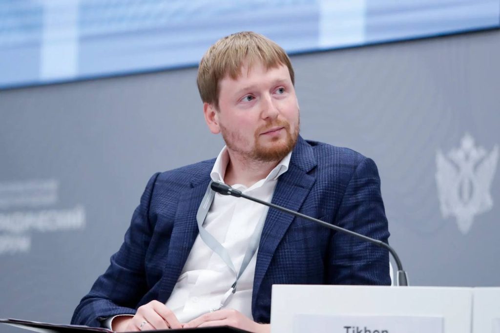 Тихон Макаров назначен заместителем гендиректора АНО «Диалог Регионы»