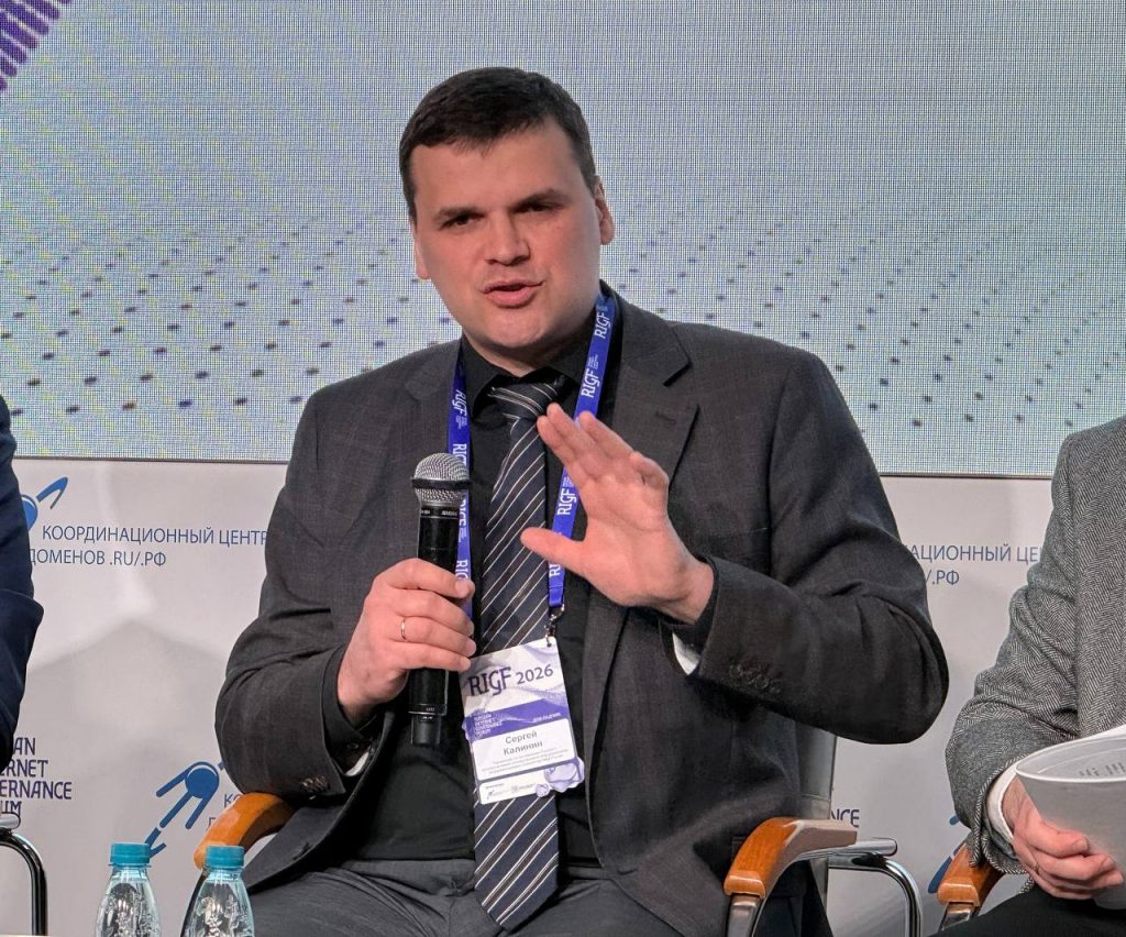 Эксперты назвали нейросети серьезным оружием для манипуляции детьми